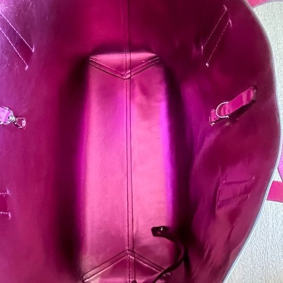 Kate Spade Molly Tote with Wristlet Metallic Pink - Picture 4 of 17